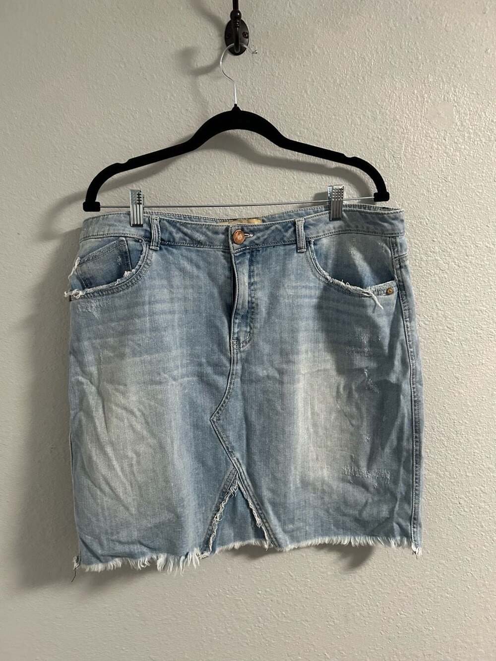 Democracy Light Wash Distressed Denim Skirt with Front Slit and Raw Hem